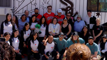 White Sox Charities unveils new mobile dental clinic