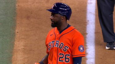 Taylor Trammell plates Walker on sac fly