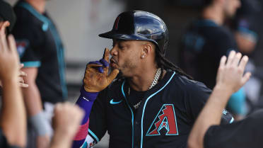 Ketel Marte's solo homer (15)