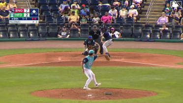 Chris Suero singles on a ground ball to center fielder GJ Hill. Jaylen Palmer scores.