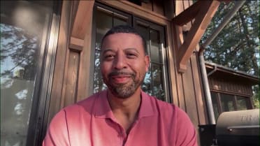 Derrek Lee discusses Cubs' 150th Anniversary, more