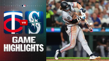 Luke Keaschall hits the go-ahead in Twins' 5-3 win