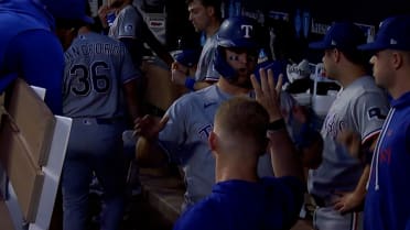 Roletazo de out impulsor de Corey Seager