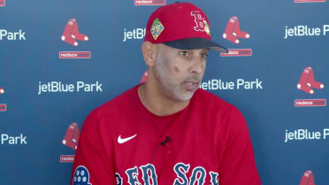 Alex Cora talks Abreu's defense, Duran in the Classic