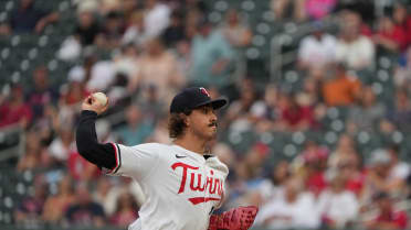 Joe Ryan K's Adrian Del Castillo