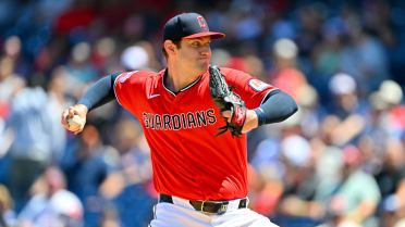 Gavin Williams strikes out 11 over seven innings