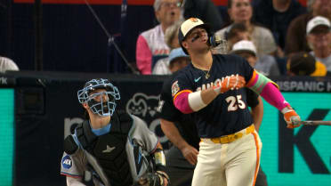 Padres anotan 6 carreras en el 5to inning 