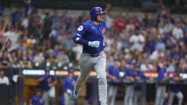 Ian Happ's solo homer (15) 
