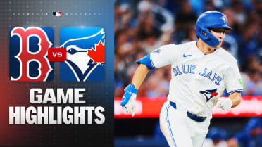 Bateman, Straw lead Blue Jays to a 5-3 win
