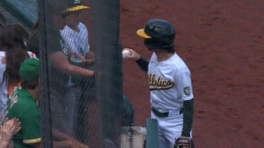 Ball Boy makes a nice grab