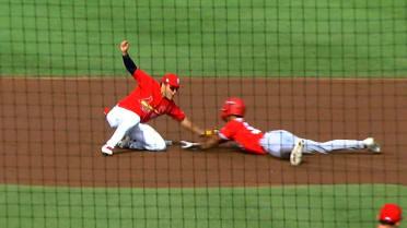 Rainiel Rodriguez throws out Pinckney