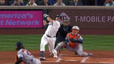 Raleigh detona HR de dos carreras