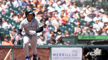 Ezequiel Tovar pega el 500mo hit de su carrera
