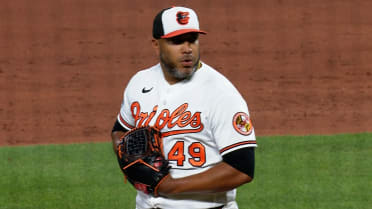 Albert Suárez sale de apuros