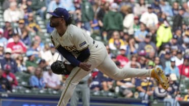 Freddy Peralta strikes out Trea Turner