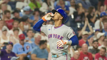 HR solitario de Francisco Lindor 