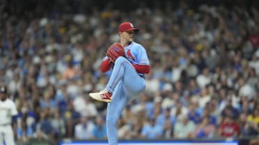 Sonny Gray collects eight strikeouts vs. Brewers