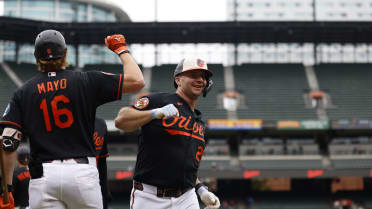 Pete Alonso trae 2 con su jonrón 41