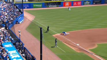 Kazuma Okamoto's great stop and throw