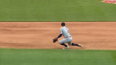 Brooks Lee's slick play