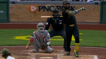 Data Viz: Marcell Ozuna's home run