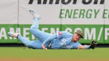 Isaac Collins' spectacular diving grab
