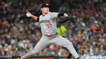 Blue Jays acquire Louis Varland and Ty France