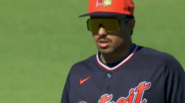 Jackson Strong's diving catch