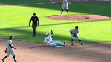 Austin Slater is safe at 2nd after overturned call