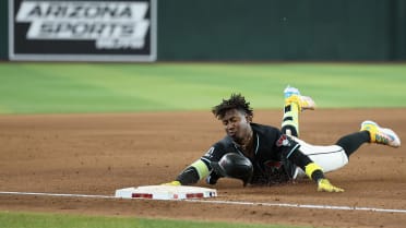 Geraldo Perdomo's game-tying three-run triple