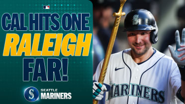 Cal Raleigh's GRAND SLAM! (10)