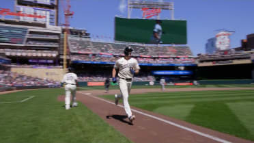 Castro and Wallner go back-to-back