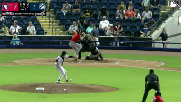 Xavier Neyens doubles (7) on a fly ball to right fielder José Anderson. German Ramirez scores. Josh Wakefield to 3rd.