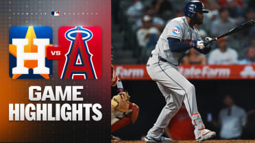 Yordan Alvarez's late heroics lift Astros in win