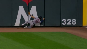 Joey Loperfido makes catch after a review 