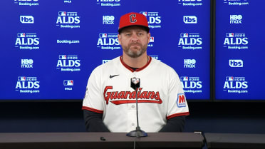 Stephen Vogt breaks down Guardians' Game 1 loss