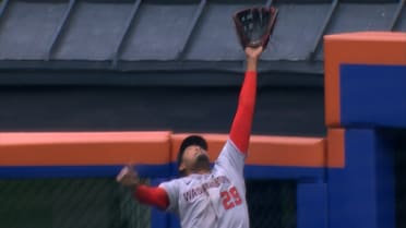 James Wood robs Juan Soto of a homer