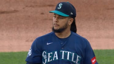 Luis Castillo poncha a Miguel Vargas