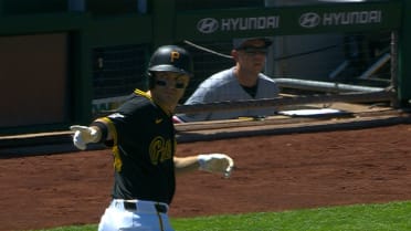 Jake Mangum's sacrifice fly