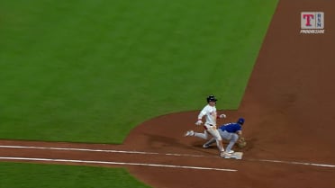 Romy Gonzalez out at first after Rangers' challenge