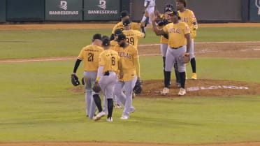 Jean Henríquez salva su 1er juego