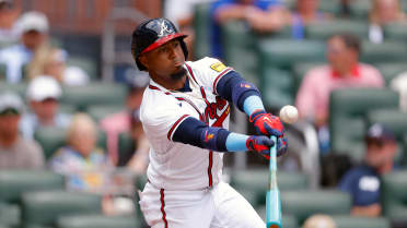 Ozzie Albies' sacrifice fly