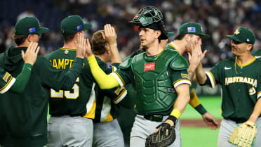 Mitch Neunborn secures Australia's 5-1 win