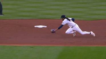 J.P. Crawford's sweet diving stop