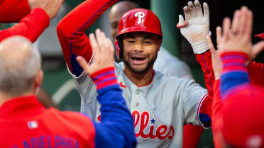 Justin Crawford's solo home run (2)