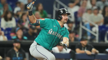 Cal Raleigh's RBI double