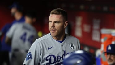 Freddie Freeman's two-run homer (9)