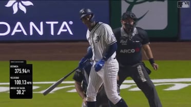 Jonrón de 2 carreras de Arístides Aquino