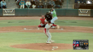 Truitt Madonna doubles (11) on a sharp line drive to left fielder Kevyn Castillo. Bradley Frye scores. Ty Harvey scores.