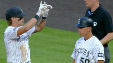Rockies anotan 4 en la 2da 